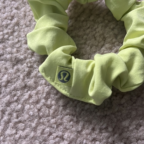 Lululemon Hair Scrunchie - Picture 2 of 2